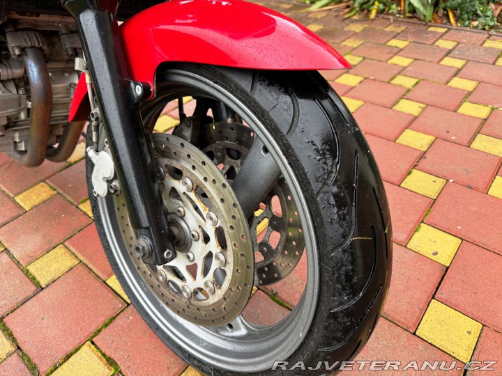 Yamaha Ostatní modely TRX 850 1996