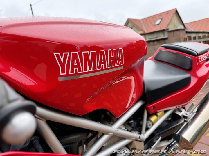 Yamaha Ostatní modely TRX 850 1996