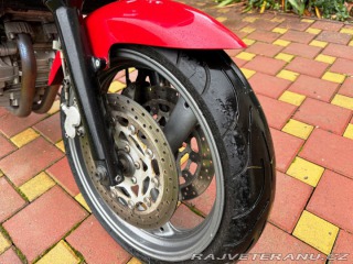 Yamaha Ostatní modely TRX 850 1996