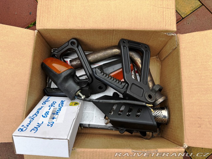 Ducati 750 supersport 1996