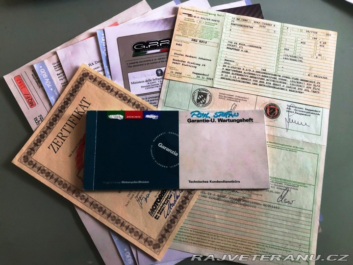 Ducati 750 supersport 1996