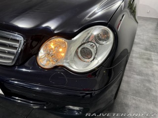 Mercedes-Benz C 3.0i V6 4MATIC AUTOMAT 2005