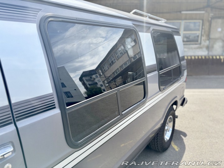 Dodge Ostatní modely B250 RAM VAN 1989