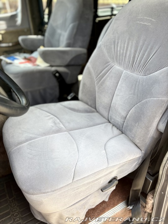 Dodge Ostatní modely B250 RAM VAN 1989