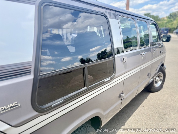 Dodge Ostatní modely B250 RAM VAN 1989