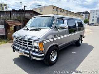 Dodge Ostatní modely B250 RAM VAN 1989