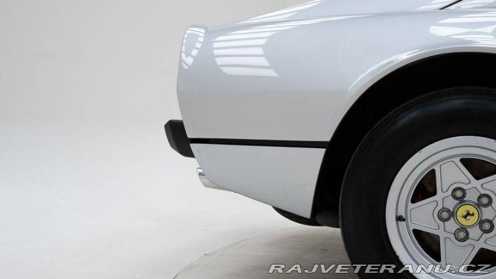 Ferrari 308 GTS V8 1983