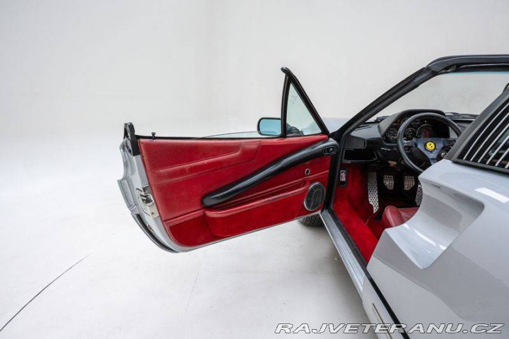 Ferrari 308 GTS V8 1983