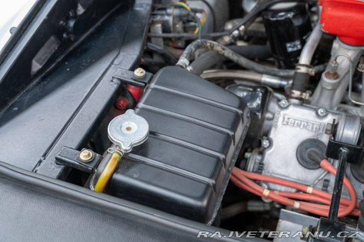 Ferrari 308 GTS V8 1983