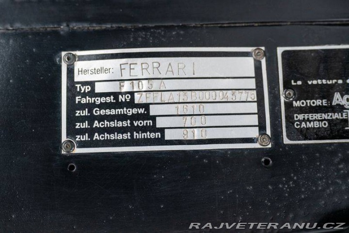 Ferrari 308 GTS V8 1983