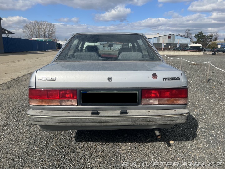 Mazda 323 BF 1987