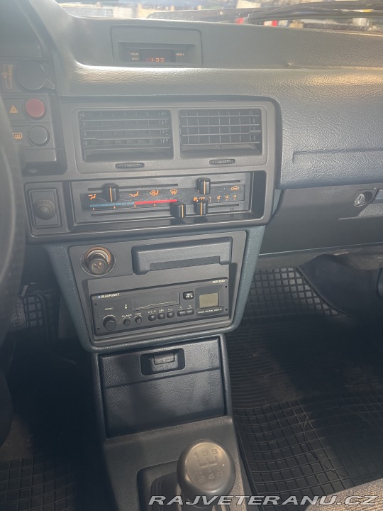 Mazda 323 BF 1987
