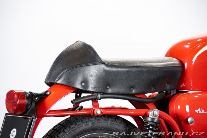 Ostatní značky Ostatní modely Aermacchi - Harley Davidson 250 ALA VERDE 1964