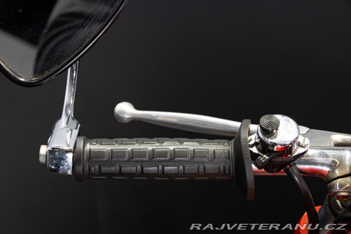 Ostatní značky Ostatní modely Aermacchi - Harley Davidson 250 ALA VERDE 1964