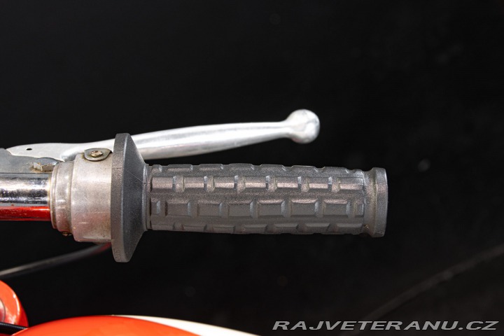 Ostatní značky Ostatní modely Aermacchi - Harley Davidson 250 ALA VERDE 1964