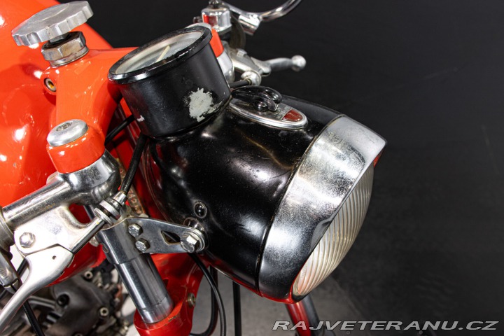 Ostatní značky Ostatní modely Aermacchi - Harley Davidson 250 ALA VERDE 1964