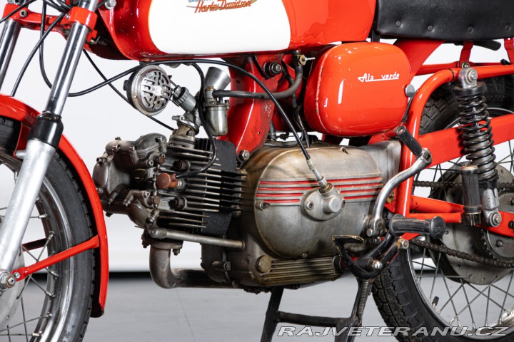 Ostatní značky Ostatní modely Aermacchi - Harley Davidson 250 ALA VERDE 1964