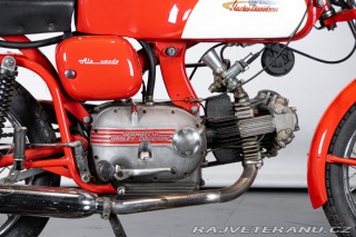 Ostatní značky Ostatní modely Aermacchi - Harley Davidson 250 ALA VERDE 1964