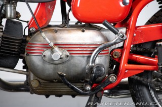 Ostatní značky Ostatní modely Aermacchi - Harley Davidson 250 ALA VERDE 1964
