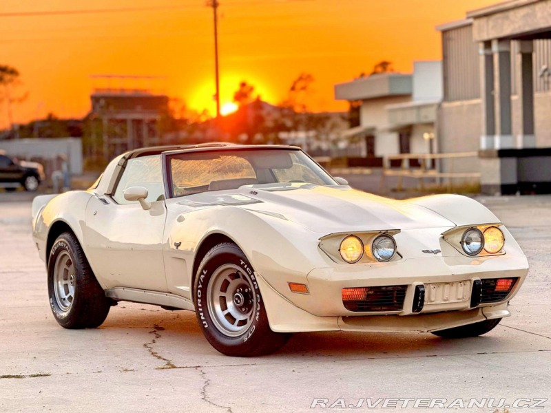 Chevrolet Corvette L82 | 5.7 V8