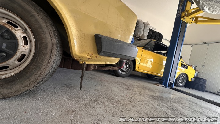 Škoda 105 105L 1985