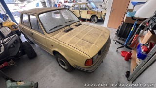 Škoda 105 105L 1985