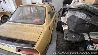 Škoda 105 105L 1985