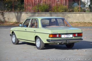 Mercedes-Benz 300 W123 300D 1976