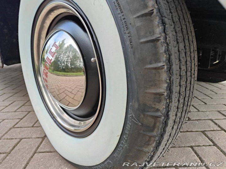 Chevrolet Ostatní modely 305 V8 400 1953