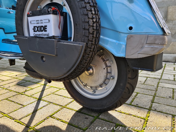 Piaggio Vespa P200E 1986