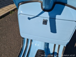 Piaggio Vespa P200E 1986