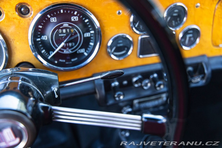 Triumph TR4 TR4A 1967