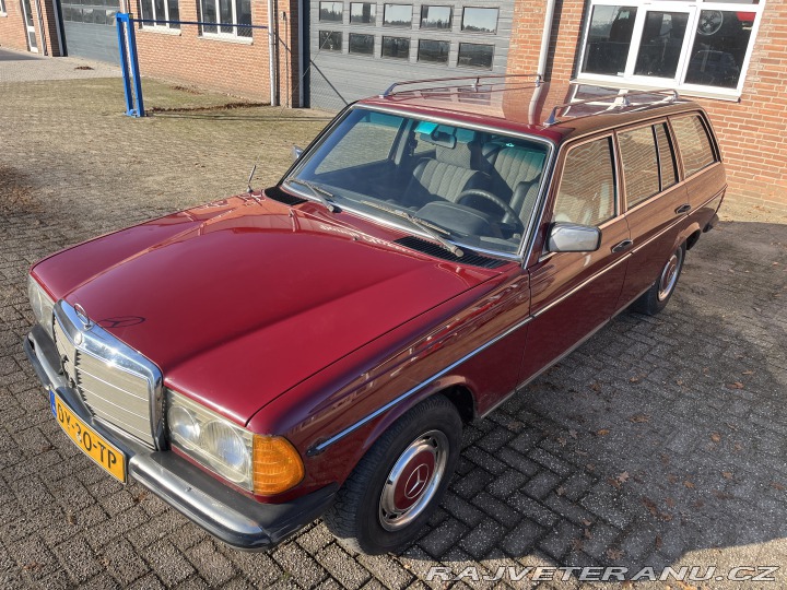 Mercedes-Benz 230 230t W123 1979