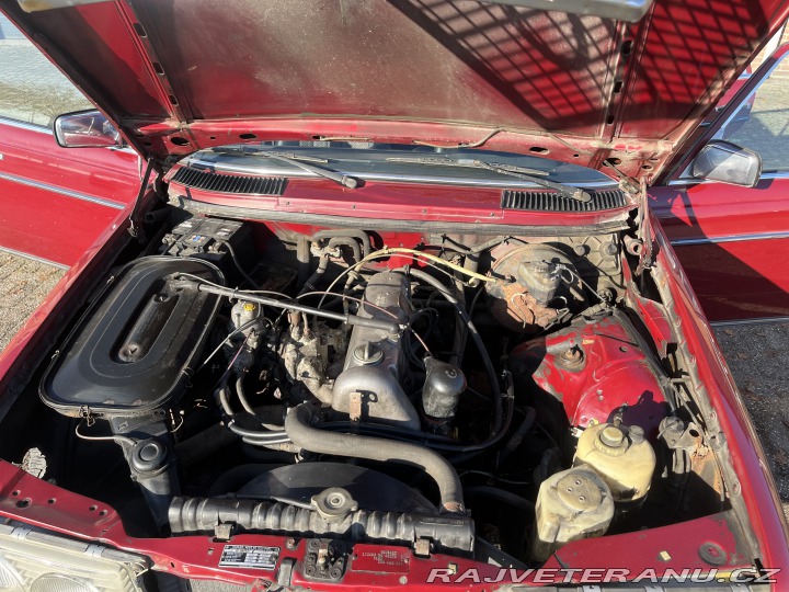 Mercedes-Benz 230 230t W123 1979