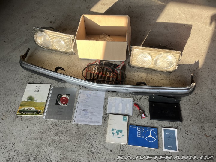 Mercedes-Benz 230 230t W123 1979