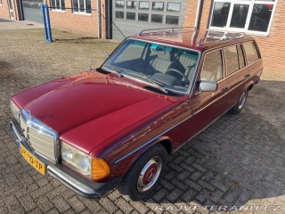 Mercedes-Benz 230 230t W123 1979