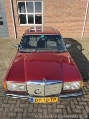 Mercedes-Benz 230 230t W123 1979