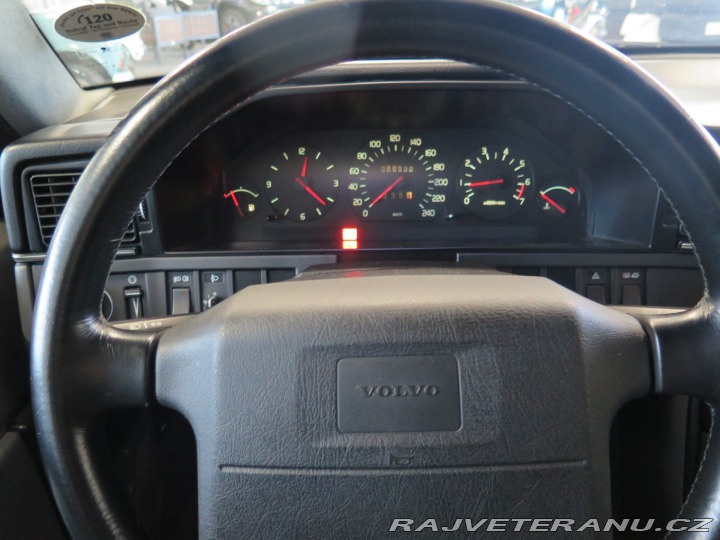 Volvo 960 964,automat,klima,výhřev 1994