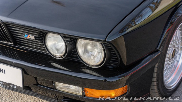 BMW 8 E28 535i 1985