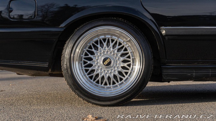 BMW 8 E28 535i 1985