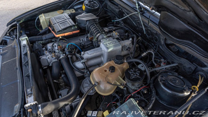 BMW 8 E28 535i 1985