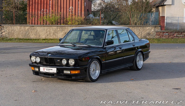 BMW 8 E28 535i 1985