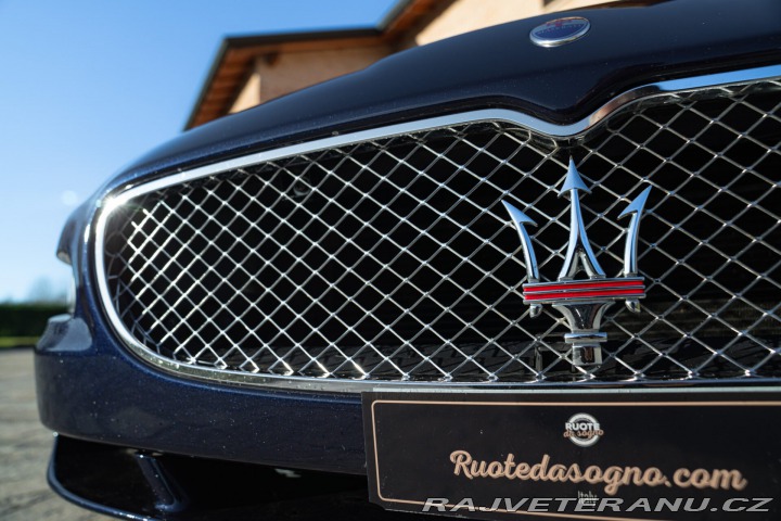 Maserati Ostatní modely Coupé 4.2 V8 32V CAMBIOCORSA 2002