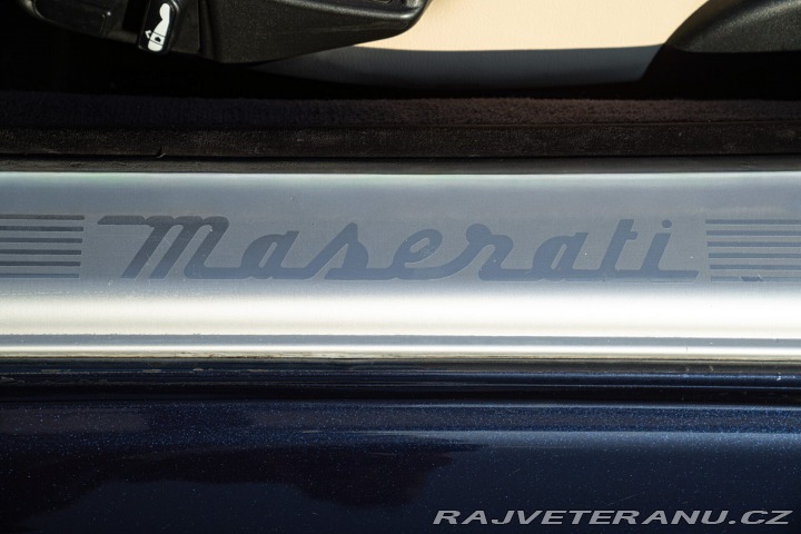 Maserati Ostatní modely Coupé 4.2 V8 32V CAMBIOCORSA 2002