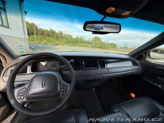 Lincoln Town Car Signature Series 1998