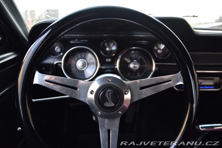 Ford Mustang 302 cui V8 1967