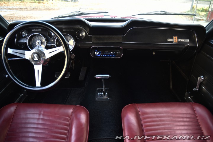 Ford Mustang 302 cui V8 1967