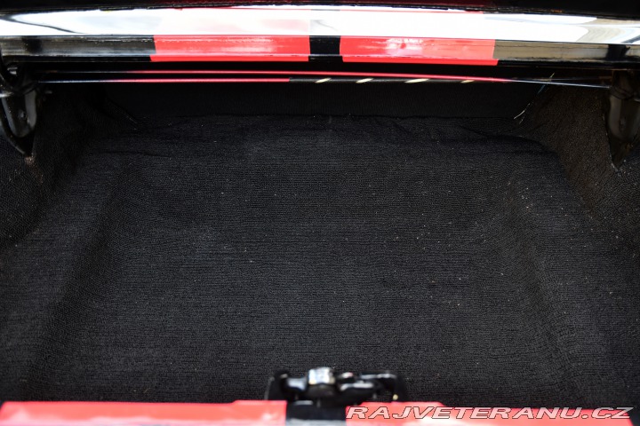 Ford Mustang 302 cui V8 1967