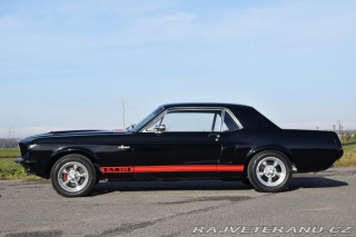 Ford Mustang 302 cui V8 1967