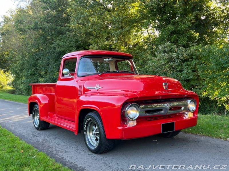 Ford V8 F100 Pick-Up V8
